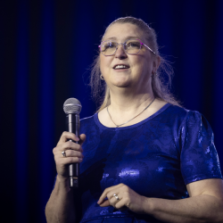 Julia Vaughan